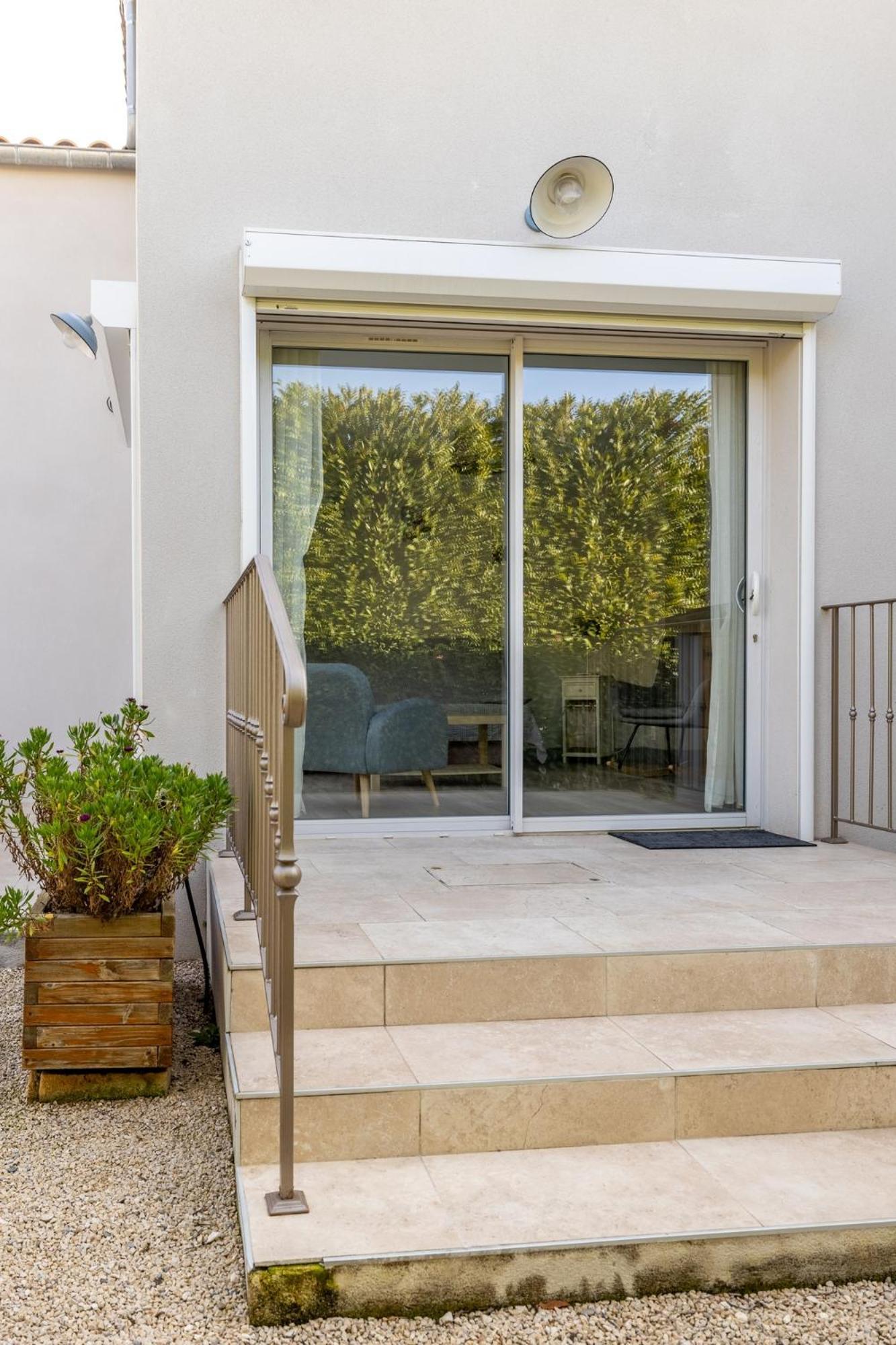 Residence Melody Saint-Rémy-de-Provence Exterior foto